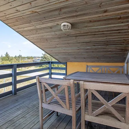 10 Person Holiday In Thisted *
